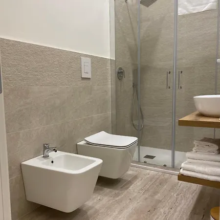 Freedom 3* 시로마리나